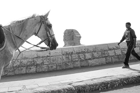 Pyramiden von Gizeh und Sphinx